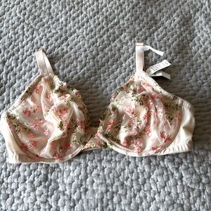 Aerie Lace Bra Underwire Beautiful floral embroidery 36DD NWT